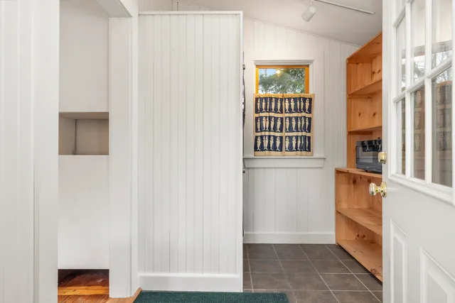 $595,000 | 461 Hendricks Hill Road, Southport, ME 04576