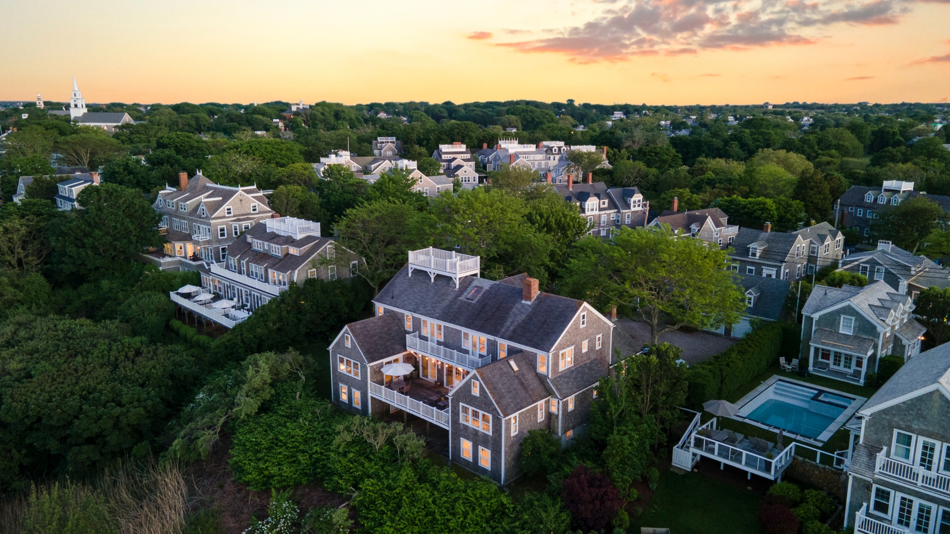 33 Cliff Road Nantucket, MA 02554 - Photo 5 of 84