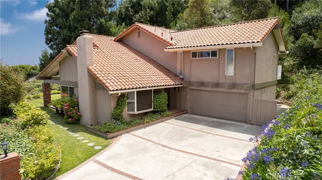 $1,899,900 | 8 Via Subida, Rancho Palos Verdes, CA 90275