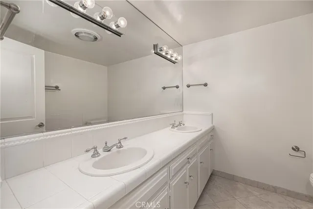 $1,899,900 | 8 Via Subida, Rancho Palos Verdes, CA 90275