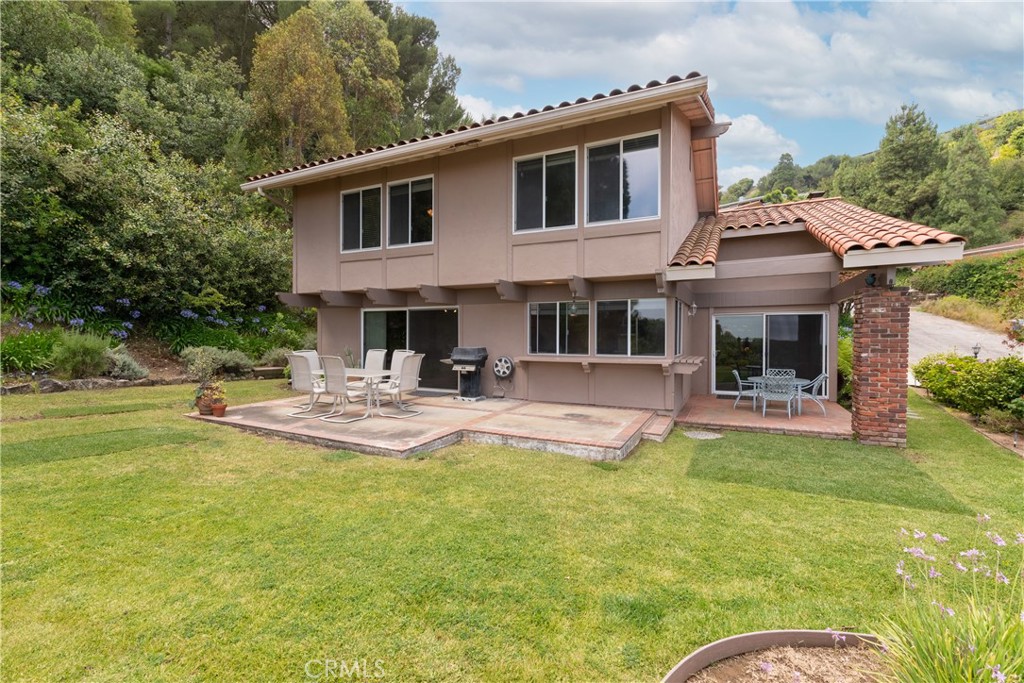 8 Via Subida Rancho Palos Verdes, CA 90275 - Photo 4 of 40