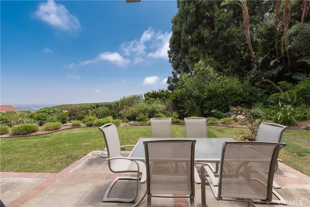 $1,899,900 | 8 Via Subida, Rancho Palos Verdes, CA 90275