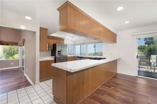 $1,899,900 | 8 Via Subida, Rancho Palos Verdes, CA 90275