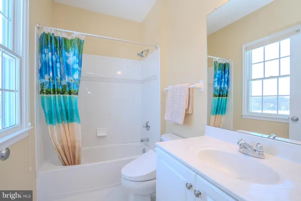 $1,649,900 | 4 Heitz Lane, Hillsborough, NJ 08844