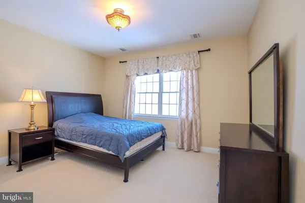 $1,649,900 | 4 Heitz Lane, Hillsborough, NJ 08844