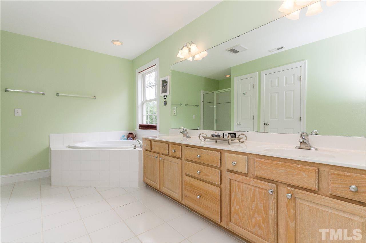 1504 Patterson Grove Road Apex, NC 27502 - Photo 16 of 25 Gallery Image 16