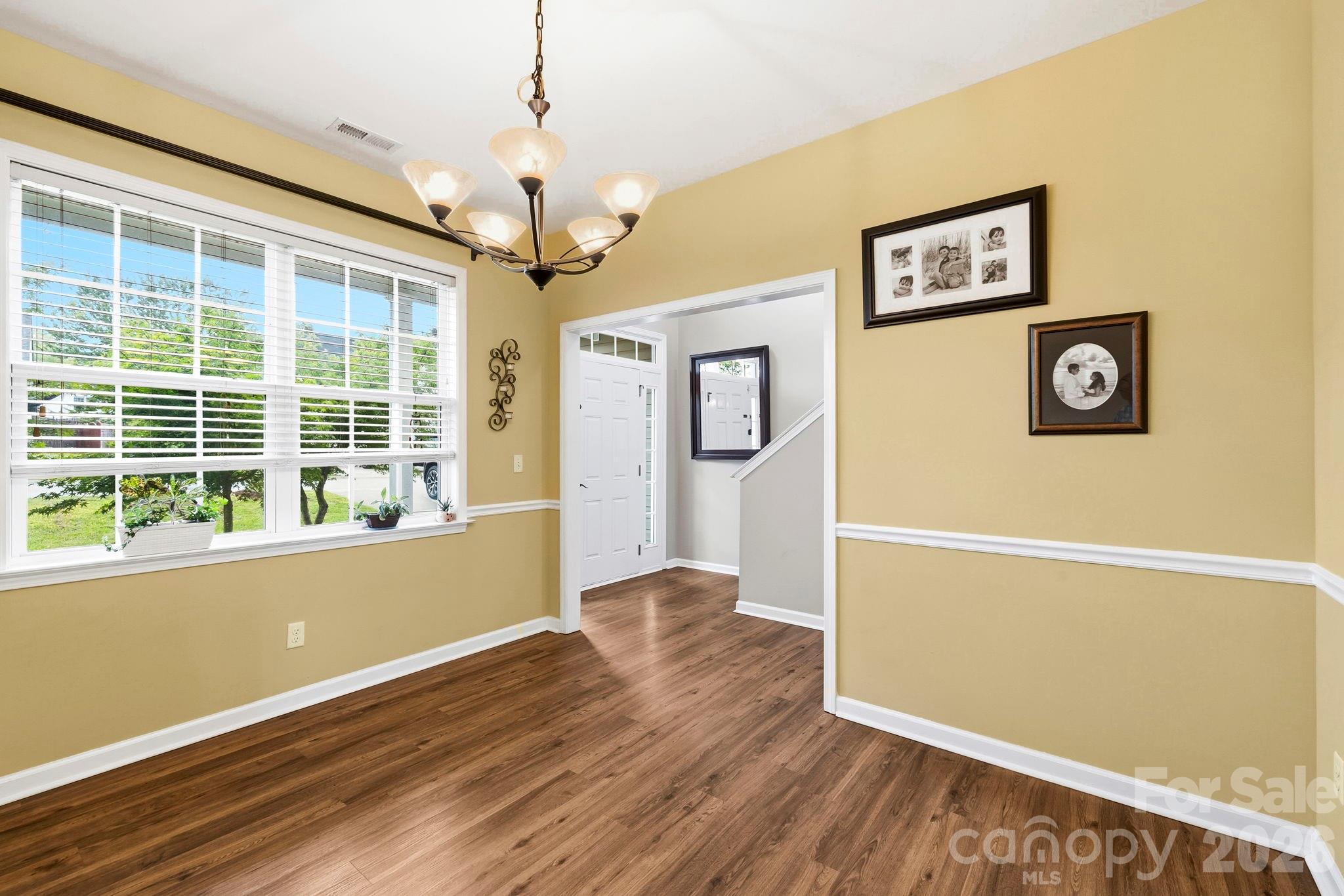 154 Haw River Road Fletcher, NC 28732 - Photo 13 of 45