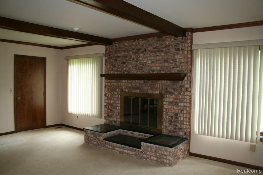 3541 Leason Road Sterling Heights, MI 48310 - Photo 9 of 38 IMG_5940.jpg