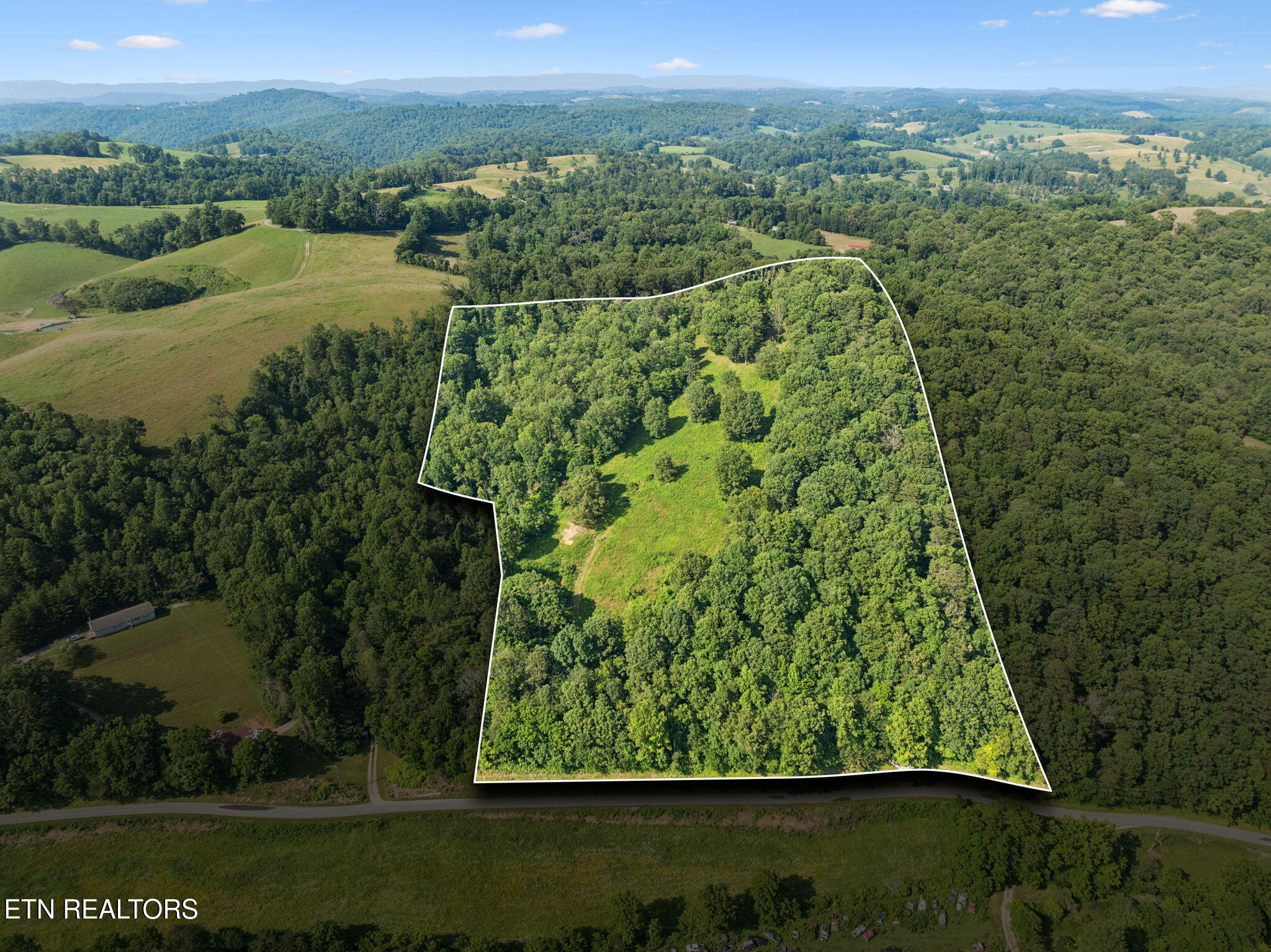 378 Johnson Hollow Road New Tazewell, TN 37825 - Photo 10 of 12 Property Line Estimates