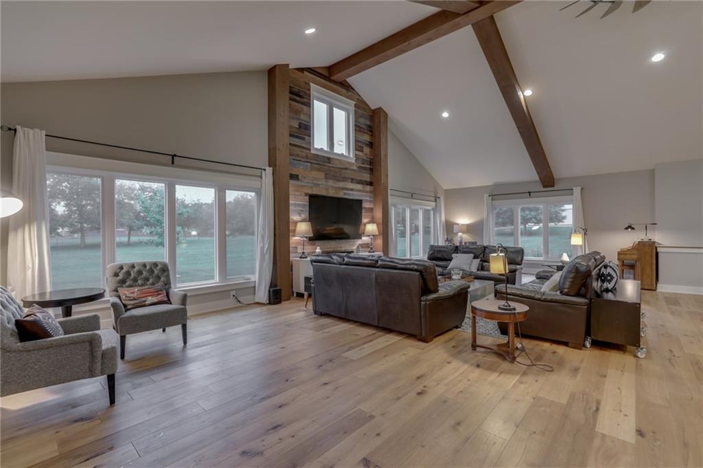 6301 Bluff Road Indianapolis, IN 46217 - Photo 17 of 47 Gallery Image 17