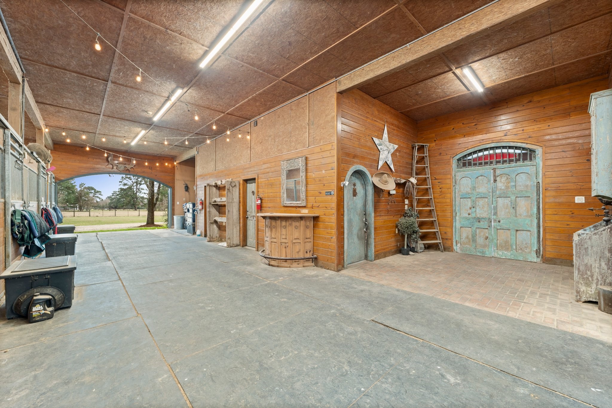 1560 Bowler Road Waller, TX 77484 - Photo 9 of 50