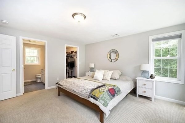 4 John's Lane Bourne, MA 02561 - Photo 9 of 12