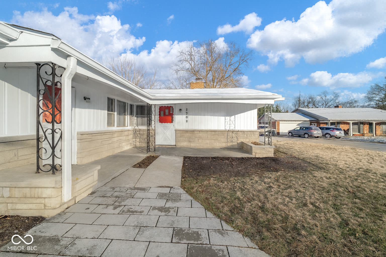 1708 Falls Court Anderson, IN 46012 - Photo 4 of 25