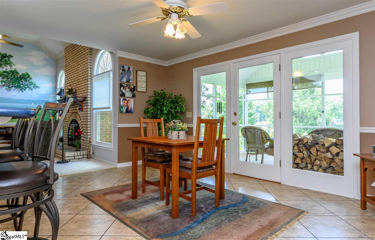701 Spring Lake Loop Simpsonville, SC 29681 - Photo 16 of 36 Gallery Image 16