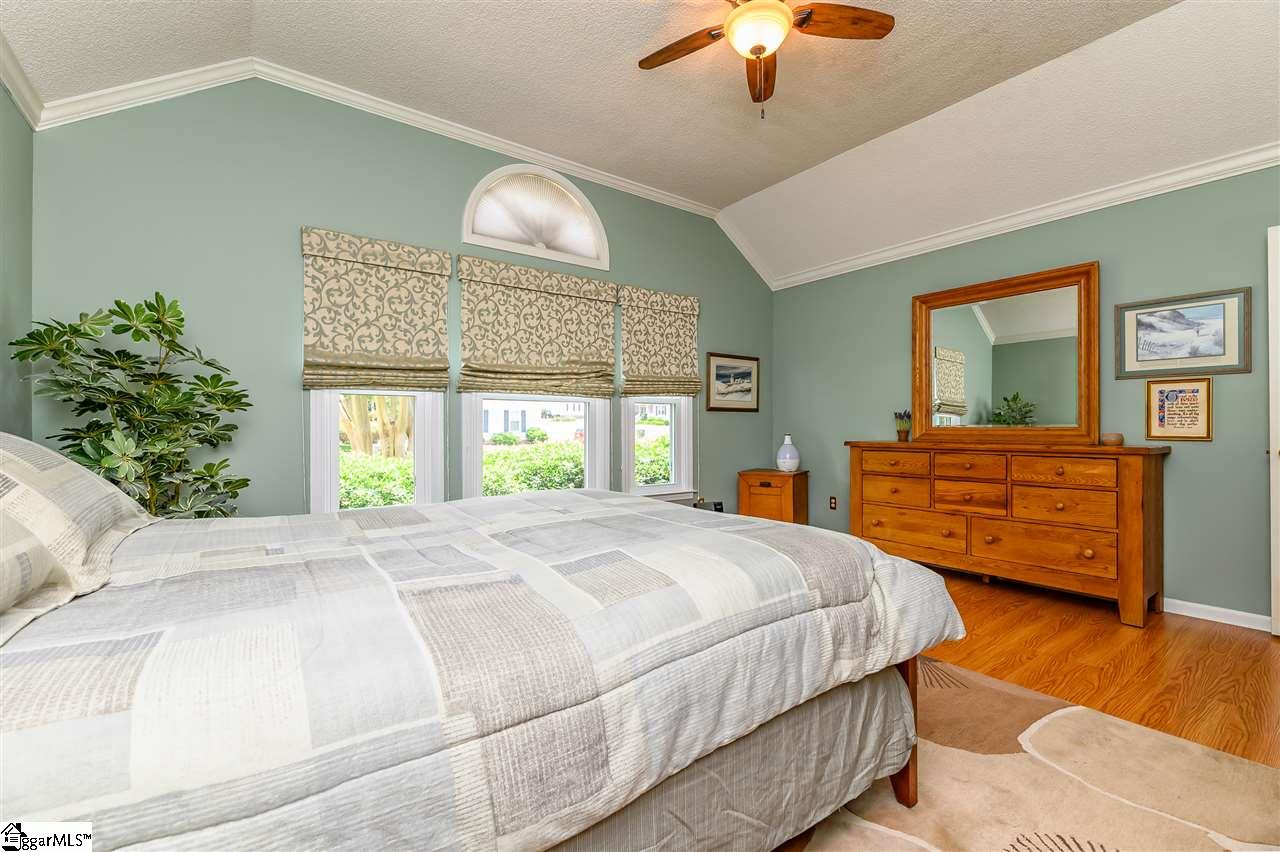 701 Spring Lake Loop Simpsonville, SC 29681 - Photo 19 of 36 Gallery Image 19