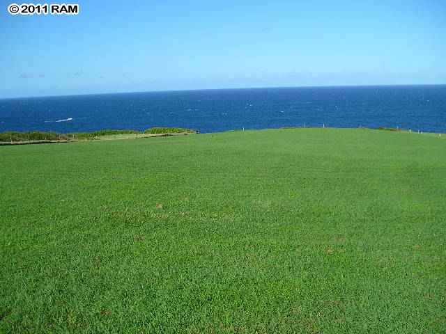 0 Hoolawa Road, Unit 3 Haiku, HI 96708 - Photo 8 of 13 an aerial view of yard
