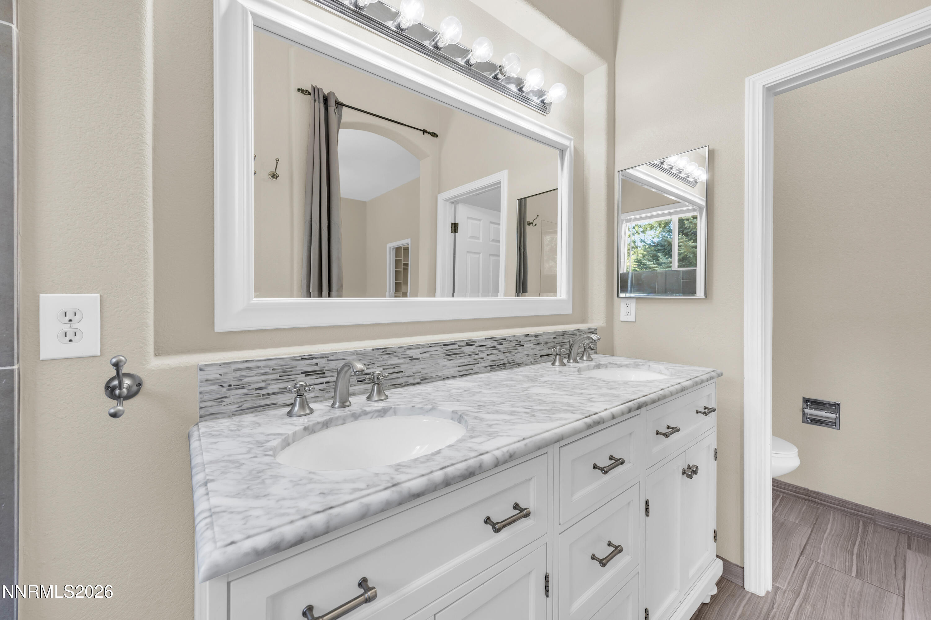 2665 Red Bird Drive Reno, NV 89523 - Photo 20 of 43 32_img_2848