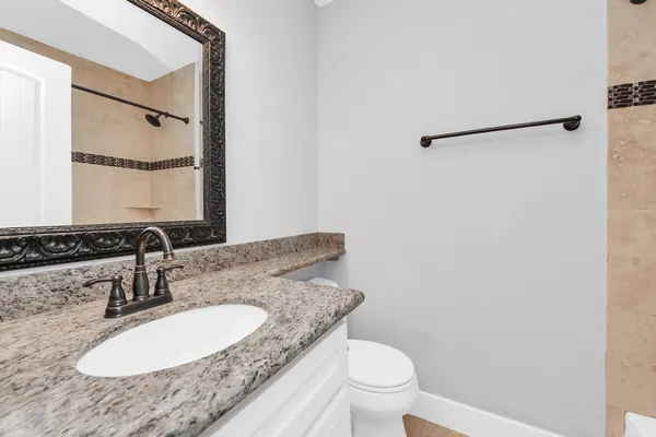 $3,700 | 509 Vincent Street, Houston, TX 77009