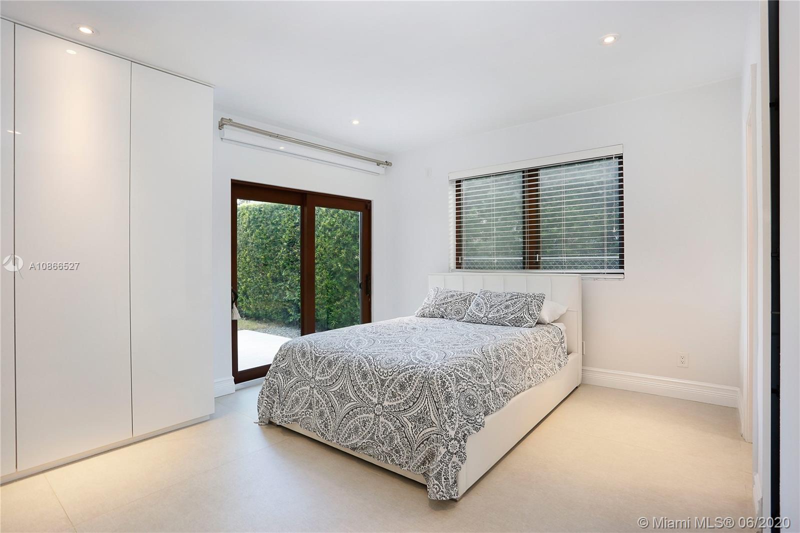 5911 Alton Road Miami Beach, FL 33140 - Photo 17 of 29