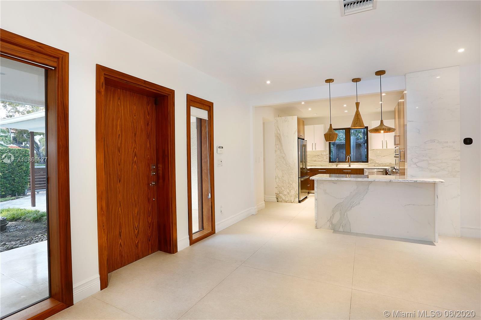 5911 Alton Road Miami Beach, FL 33140 - Photo 4 of 29