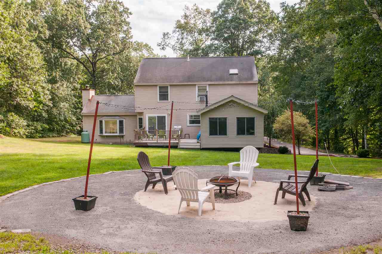 78 Bush Hill Road Hudson, NH 03051 - Photo 7 of 40