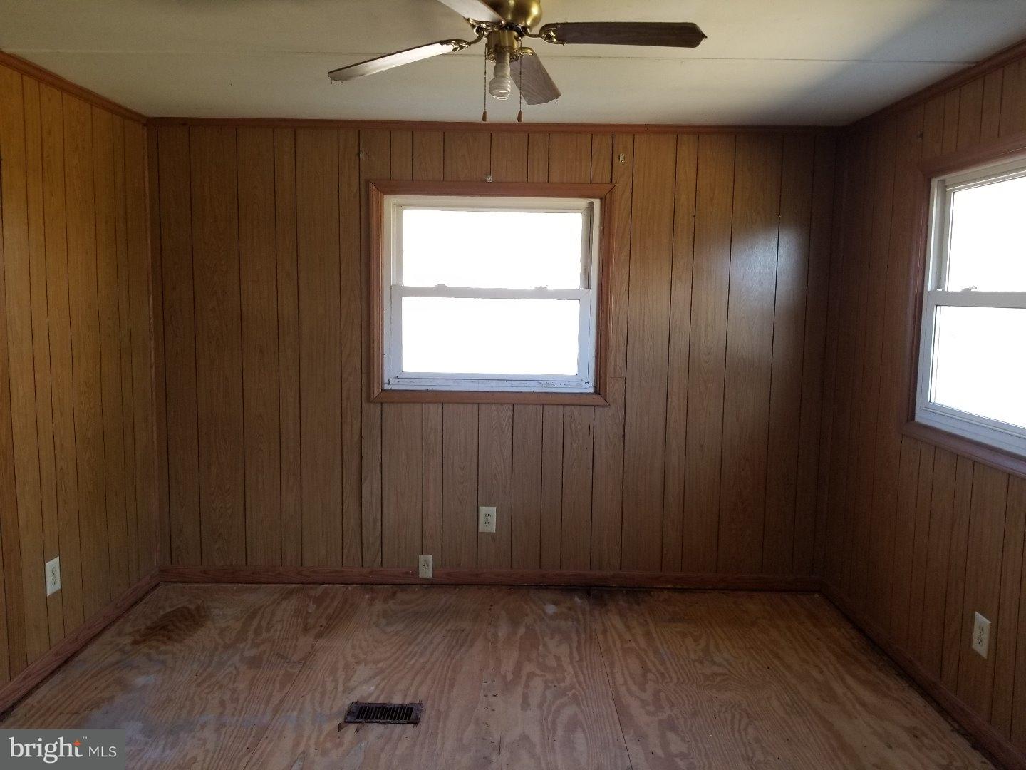 8100 Calhoun Road Milford, DE 19963 - Photo 12 of 23 Dining Room