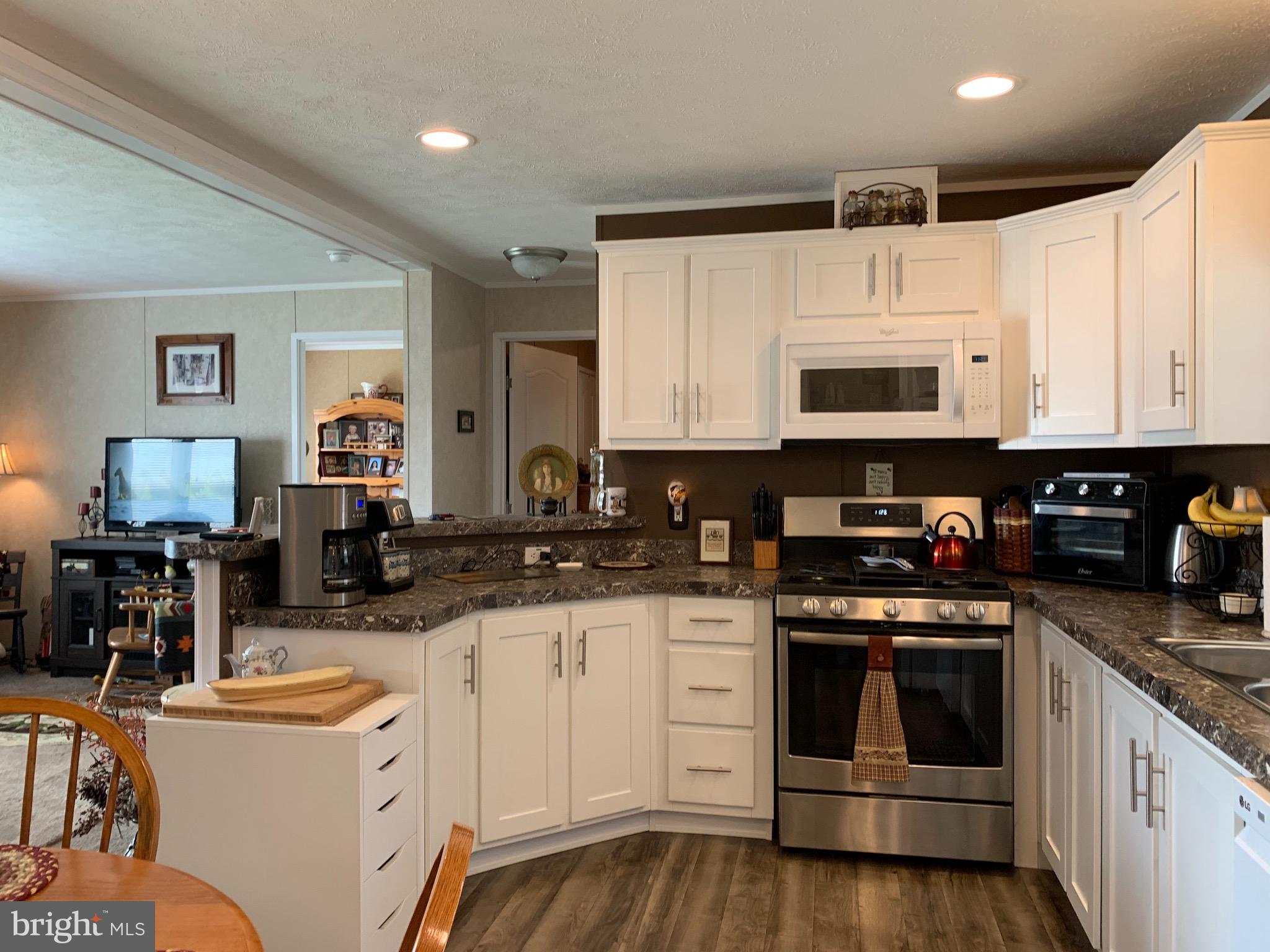 101 Denver Road Denver, PA 17517 - Photo 9 of 29 Gallery Image 9