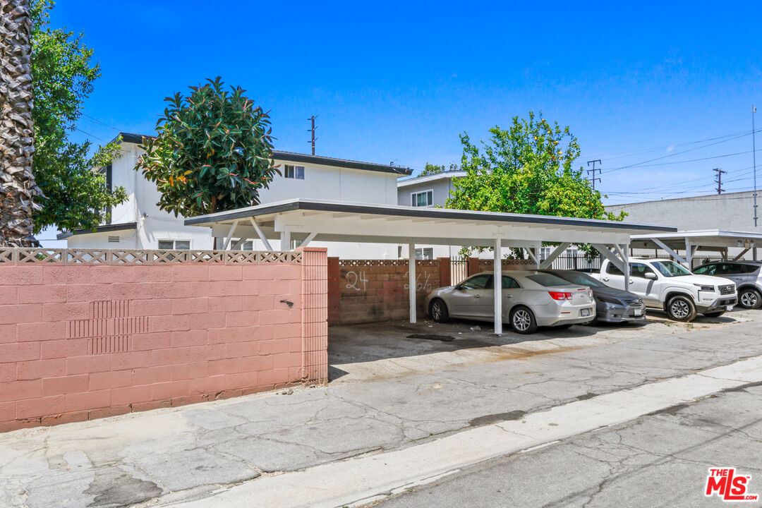 10024 Foster Road Bellflower, CA 90706 - Photo 8 of 29 a view of parking