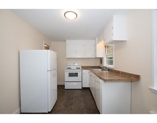 16 Dixfield Road Worcester, MA 01606 - Photo 13 of 39 Gallery Image 13