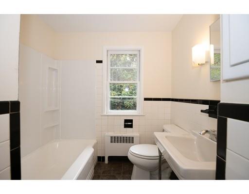 16 Dixfield Road Worcester, MA 01606 - Photo 32 of 39 Gallery Image 32