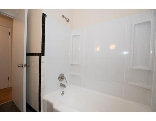 16 Dixfield Road Worcester, MA 01606 - Photo 34 of 39 Gallery Image 34