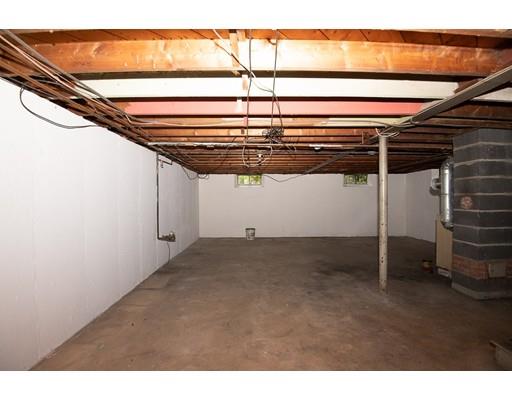 16 Dixfield Road Worcester, MA 01606 - Photo 37 of 39 Gallery Image 37