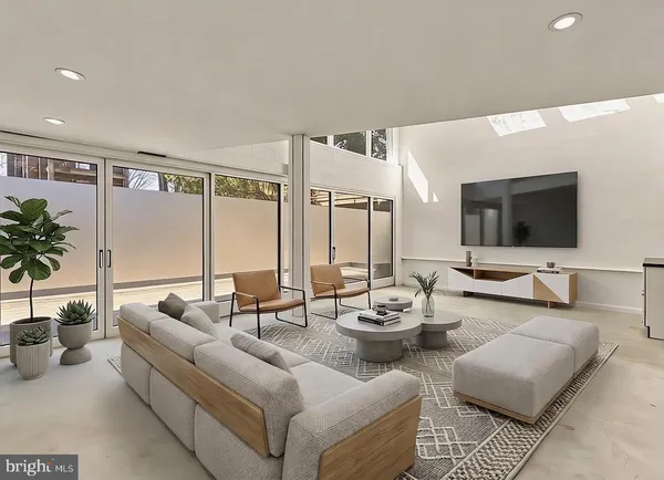 $1,769,000 | 20 9th Street Northeast, Washington, DC 20002