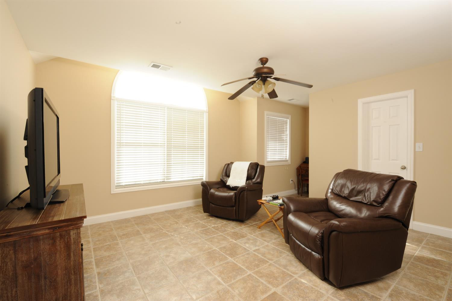 805 Flint Ridge Versailles, KY 40383 - Photo 17 of 32 Photo 17