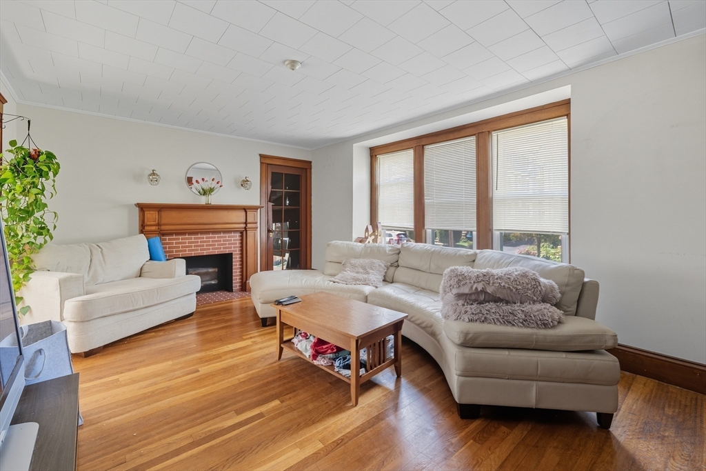 31 Pondview Road Arlington, MA 02474 - Photo 24 of 40 Gallery Image 24