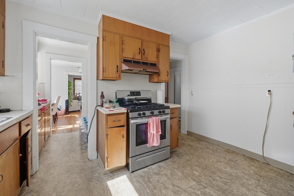 31 Pondview Road Arlington, MA 02474 - Photo 29 of 40 Gallery Image 29