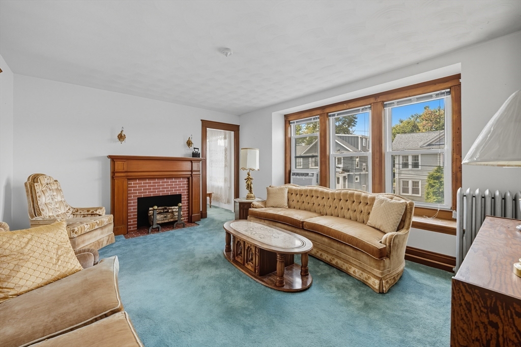 31 Pondview Road Arlington, MA 02474 - Photo 7 of 40 Gallery Image 7