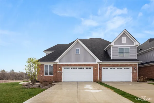 $600,000 | 17029 Clover Drive, Unit 17029, Orland Park, IL 60467