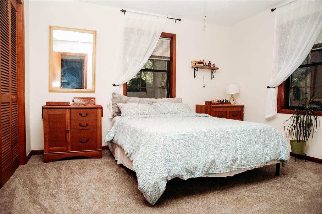 2002 Southwest 43rd Avenue Gainesville, FL 32608 - Photo 23 of 27