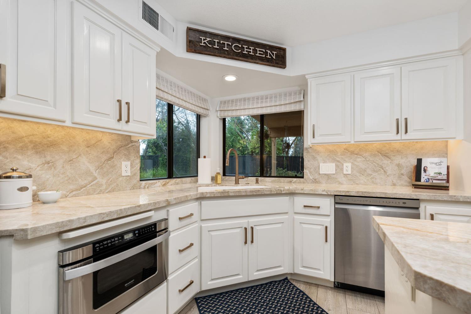 9981 North Madison Ridge Road Fresno, CA 93720 - Photo 7 of 56