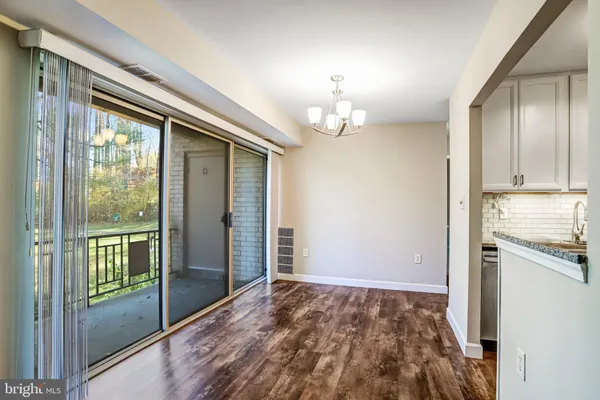$2,000 | 12215 Braxfield Court, Unit 106, Rockville, MD 20852