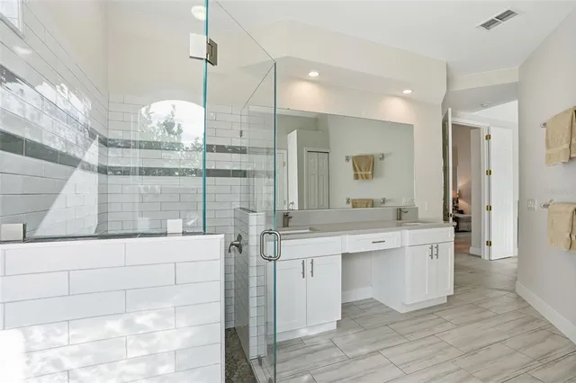 $899,000 | 5267 Stratford Court, Cape Coral, FL 33904