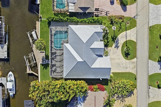 $899,000 | 5267 Stratford Court, Cape Coral, FL 33904