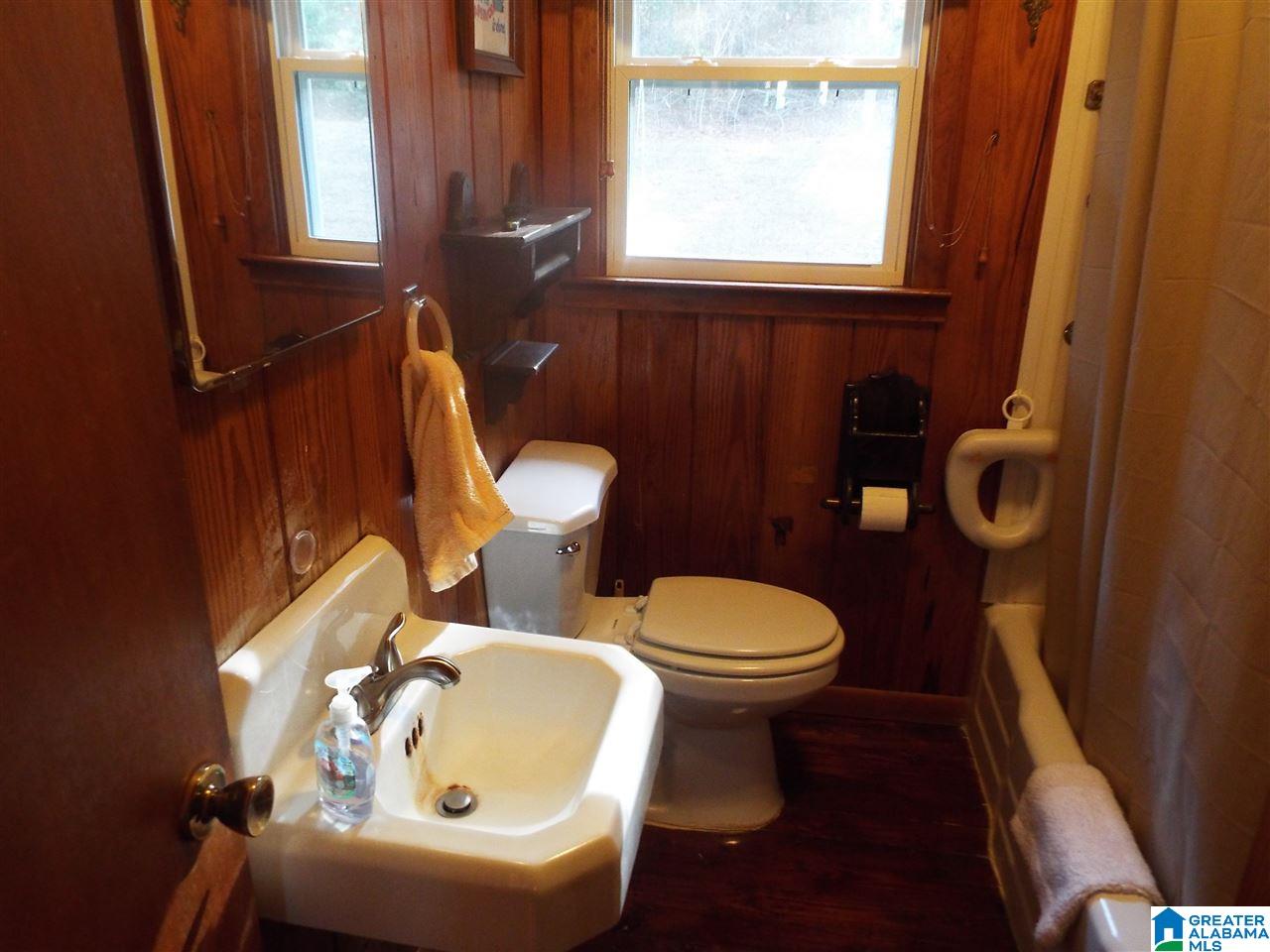 185 Lakeshore Drive Oneonta, AL 35121 - Photo 28 of 33