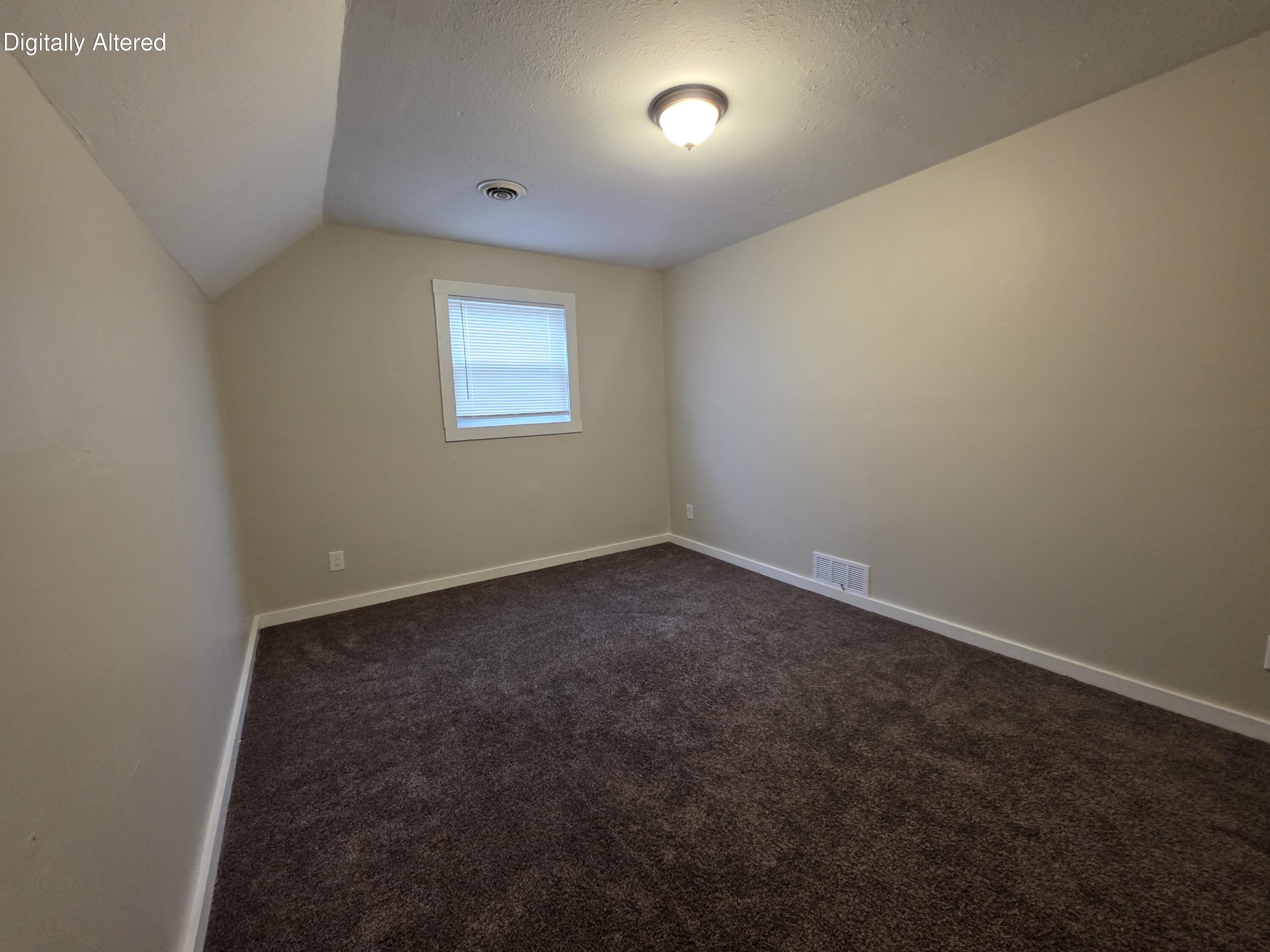 1617 Hamilton Street Racine, WI 53404 - Photo 12 of 21 20260917_165218