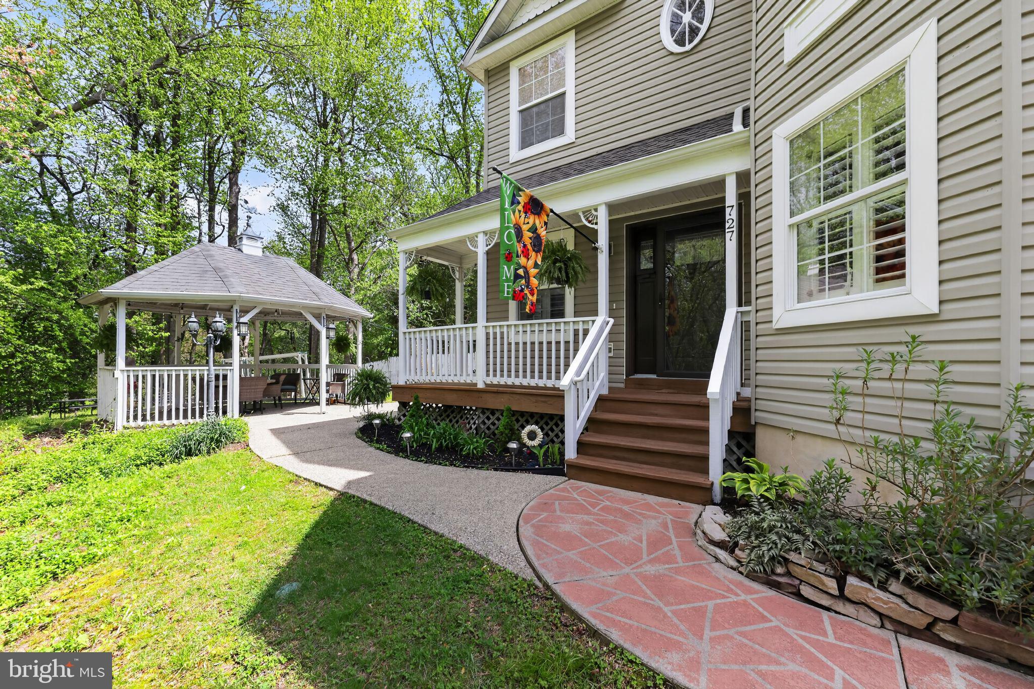 727 Hurffville - Cross Keys Road Sewell, NJ 08080 - Photo 5 of 33 Front