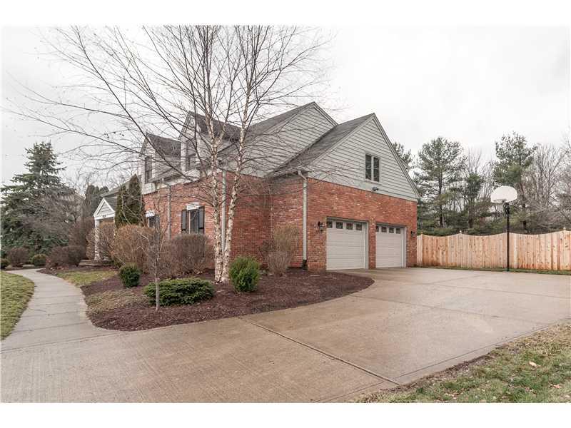 11024 Spring Mill Lane Carmel, IN 46032 - Photo 2 of 18