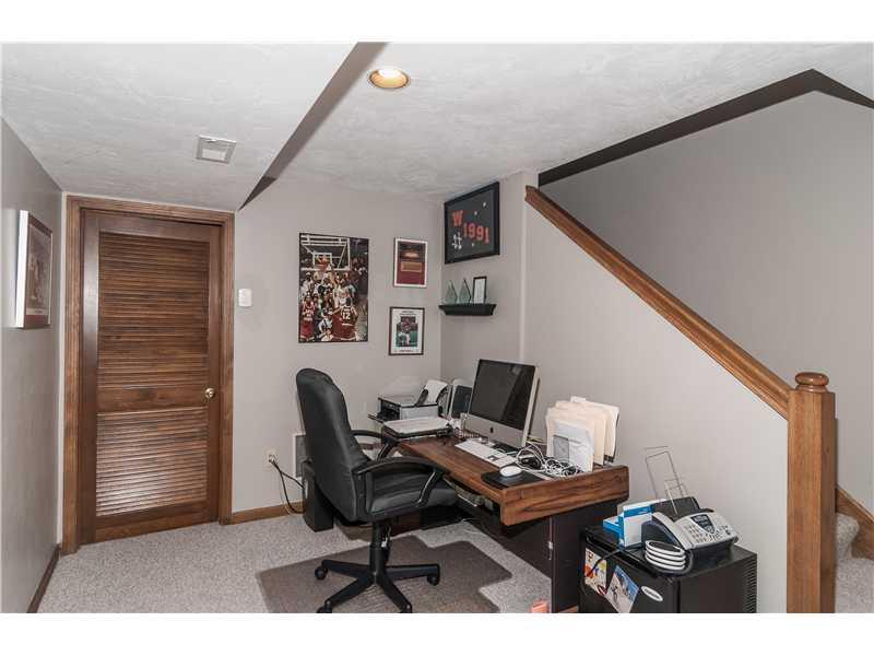 11024 Spring Mill Lane Carmel, IN 46032 - Photo 15 of 18