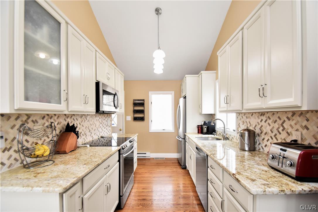 2657 Lower Saucon Road Hellertown, PA 18055 - Photo 4 of 39 Gallery Image 4