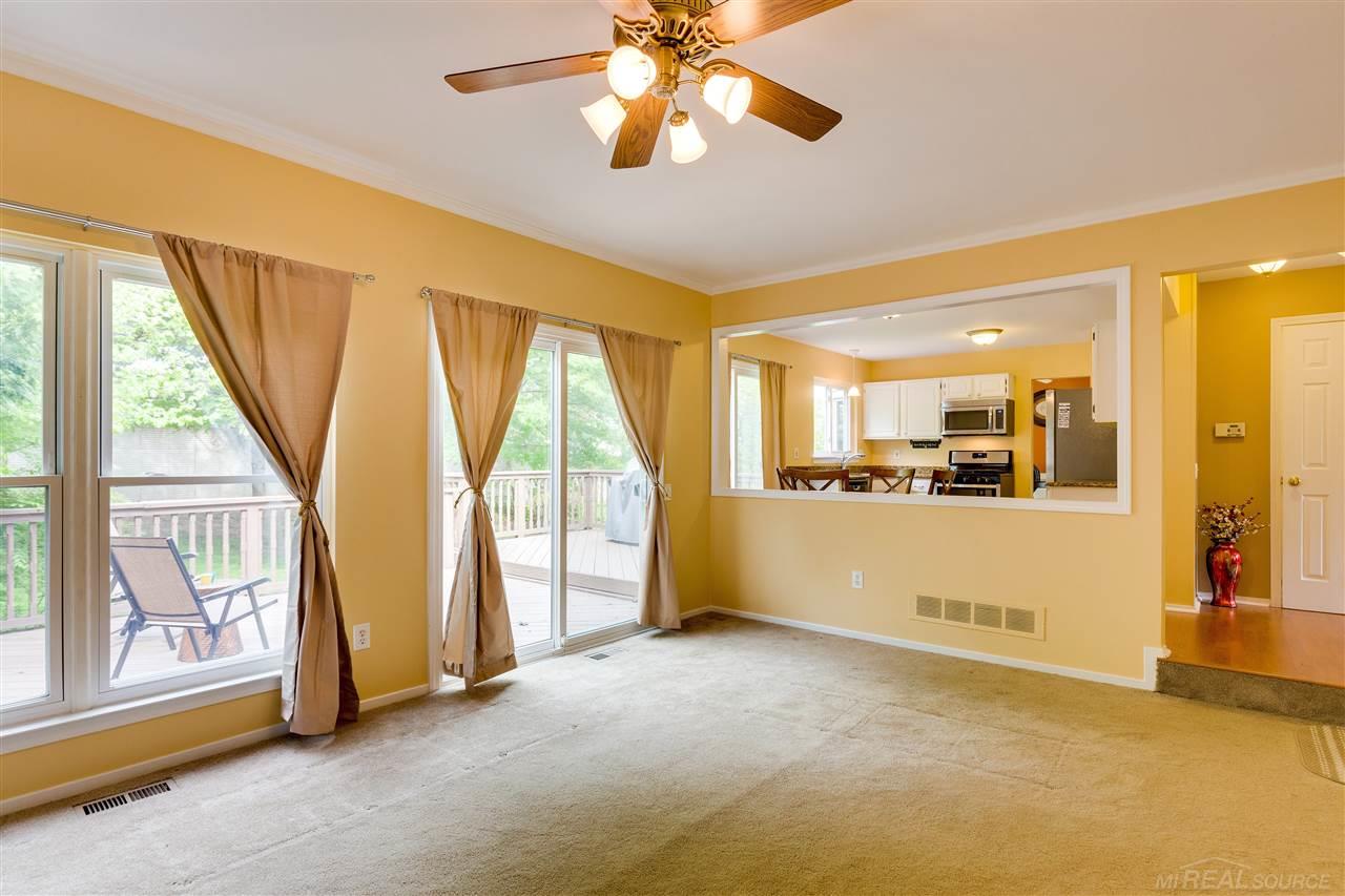 532 Bolinger Street Rochester Hills, MI 48307 - Photo 4 of 21